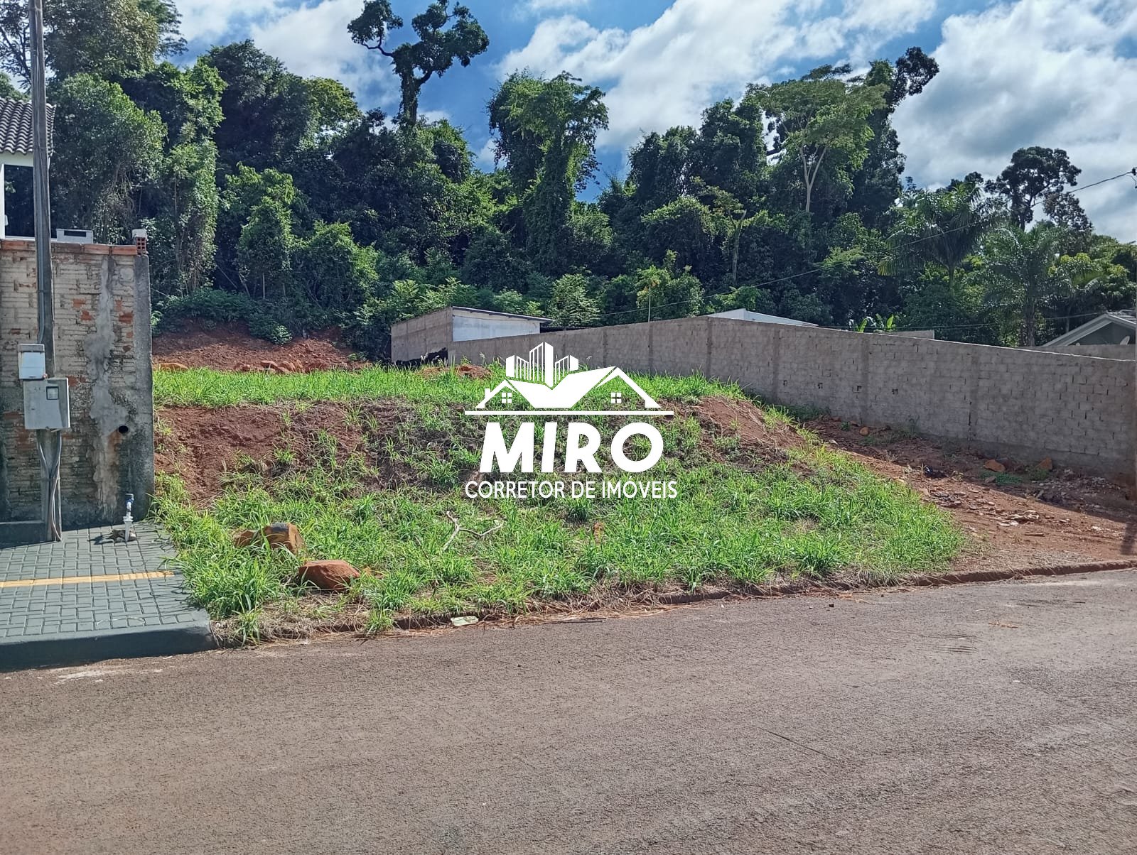 Imagem 2 de Terreno à Venda em São Miguel do Iguaçu, PR!